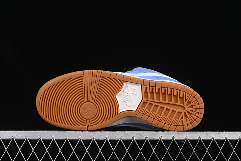 All categories Nk SB Dunk series Nk SB Dunk Low low-top sneakers F version Nike SB Dunk Low Pro ISO "University Blue" university blue low-top casual sneakers FJ1674-401